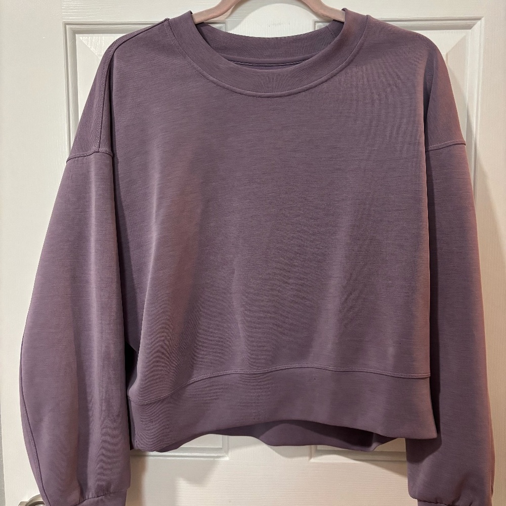 lululemon Softstreme Perfectly Oversized Cropped Crew Purple Ash Size 6